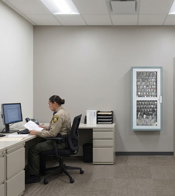 Electronic Key Cabinets for Prisons and Jails